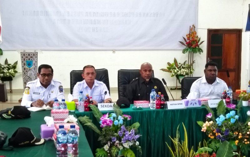 Pemkab dan DPRK Mamberamo Raya Perkuat Pengelolaan Dana Otsus